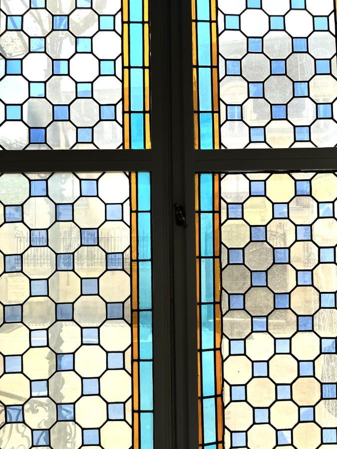 Aux Clefs Des Sacres - Dans Un Hotel Particulier Situe Rue Du Marc - Reims - Hyper Centre Forum Mairie Boulingrin Eksteriør billede